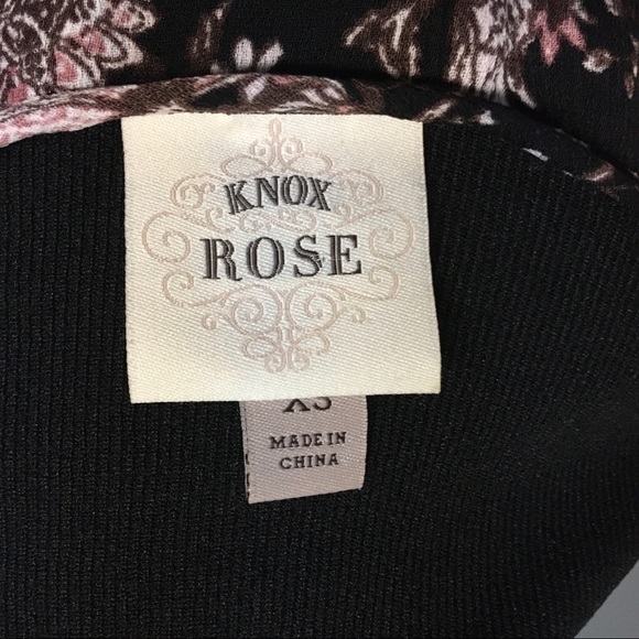 Flowing Knox Rose Boho Top with Long Bell Sleeve - Picture 7 of 9